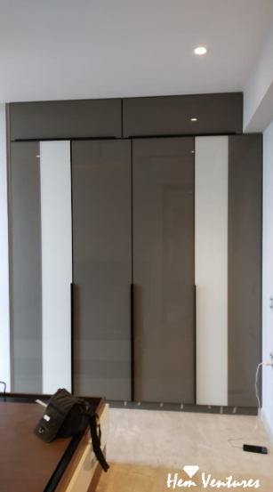 Wardrobe Profile Shutters